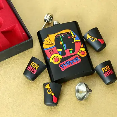 Hip Flask with Shot Glasses - Tuk Tuk - Master