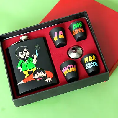 Hip Flask with Shot Glasses - Sholay Gabbar - Master