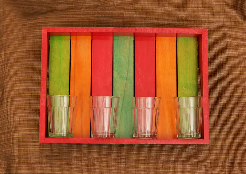 Rustic Mutlicolour Wooden Tray with 6 galsses - Master