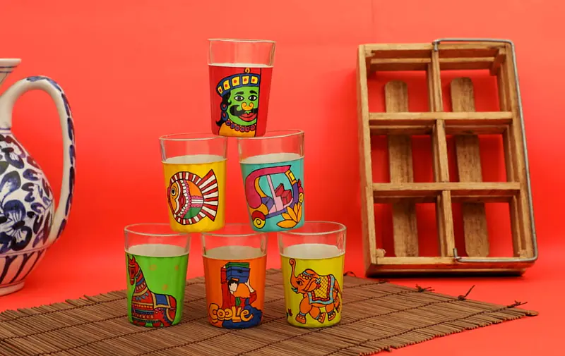 Cutting Chai Glasses Super Six With Raw Wooden Stand - Master