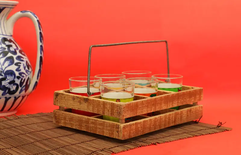 Cutting Chai Glasses Super Six With Raw Wooden Stand - Master
