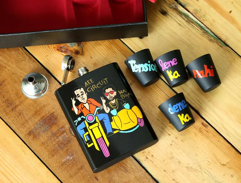 Hip Flask with Shot Glasses - Munna Bhai - Master