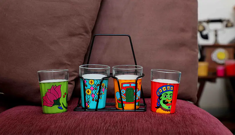 Tapri Glasses - Multicolor - Master